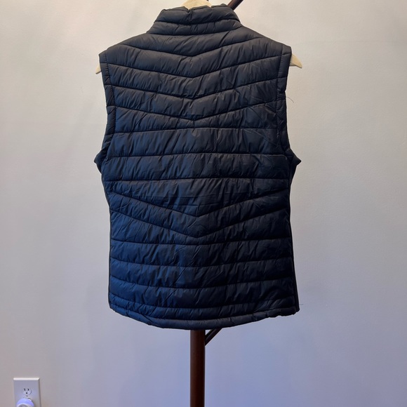 NWT Hypoallergenic polyblend filled winter ski vest. Large - Picture 5 of 6